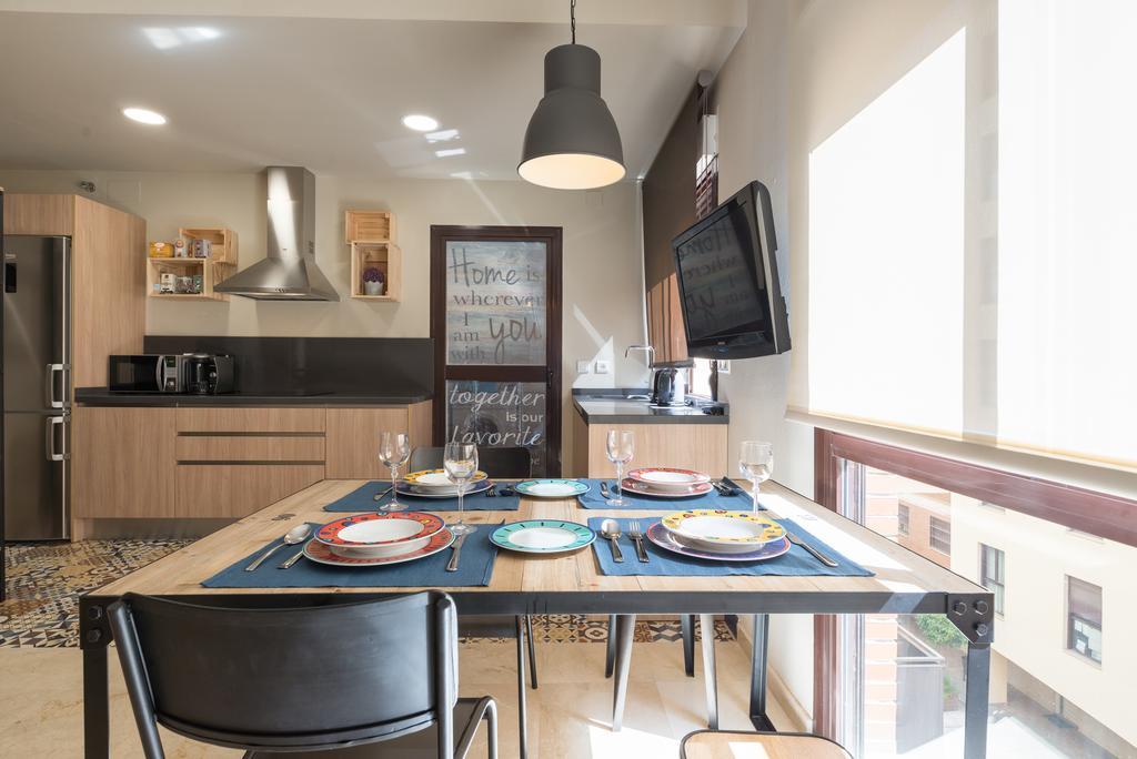 Alameda De Colon Relax & Quiet Business & Family Apartment Malaga Exterior photo