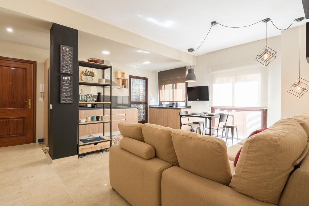 Alameda De Colon Relax & Quiet Business & Family Apartment Malaga Exterior photo